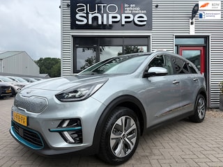 Kia Niro E-Niro DynamicLine 64 kWh -SOH 100%-VOLLEDER-APPLE CARPLAY/ANDROID AUTO-ADAPTIVE CRUISE-