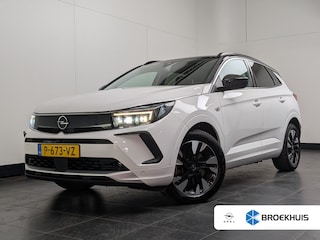 Opel Grandland 1.6 Turbo Plug-In Hybrid Ultimate | Achteruitrijcamera | Alcantara bekleding | Cruise control adaptief met Stop&Go en stuurhulp