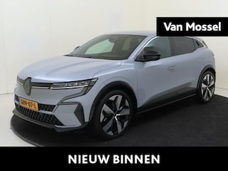 Renault Mégane comfort range techno 60 kWh | Automaat | Climate Control | Parkeersensoren Voor + Achter | 360 Camera | Navigatie | Verwamd Stuurwiel