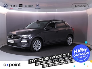 Volkswagen T-Roc 1.5 TSI Style 150 pk Automaat (DSG) | Navigatie | Trekhaak | Parkeersensoren | Autom. airco | Adaptieve cruise control |