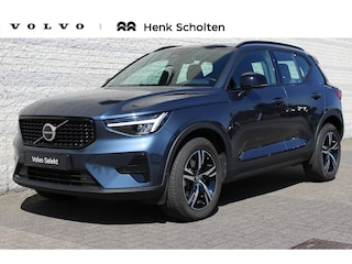 Volvo XC40 2.0 B4 Plus Dark