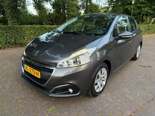 Peugeot 208 1.2 PureTech Blue Lion Trekhaak/Acarplay/Navi/APK