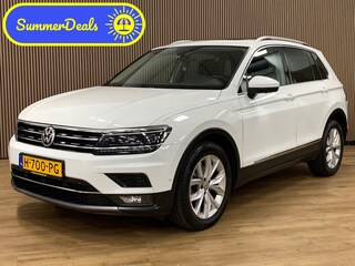 Volkswagen Tiguan 1.5 TSI ACT Highline Business R|Automaat|Opendak|Navigatie|