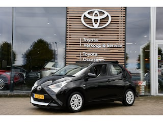 Toyota Aygo 1.0 VVT-i x-play cabrio Automaat 72pk | Elektrisch vouwdak | Apple Carplay/Android Auto | Achteruitrijcamera |
