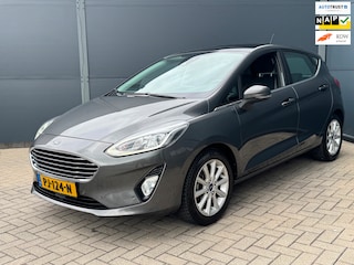 Ford Fiesta 1.0 EcoBoost Titanium / Nw Riem / Pano / Carplay