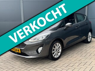Ford Fiesta 1.0 EcoBoost Titanium / Nw Riem / Pano / Carplay