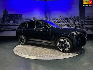 BMW iX3 High Executive 80 kWh *Panoramadak*360camera*HUD*HarmanKardon*