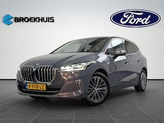 BMW 2-serie Tourer 225e xDrive | Achteruitrijcamera | Elektrisch bedienbare achterklep | LED koplampen