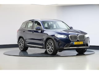 BMW X3 xDrive30e Business Edition Plus | Panorama dak | HUD | Safety Pack | NL Auto |