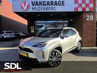 Toyota Yaris Cross 1.5 Hybrid 115 First Edition // ADAPT. CRUISE // KEYLESS // APPLE-ANDROID AUTO // CAMERA // STOELVERWARMING //