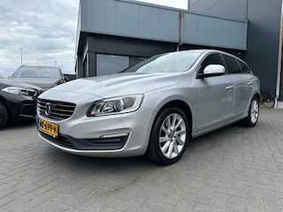 Volvo V60 1.5 T2 Nordic Aut.Navigatie stoelverwarming standkachel
