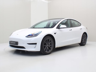 Tesla Model 3 Standard RWD Plus 94.3% SoH FACELIFT [ AMD RYZEN+LFP-ACCU+WARMTEPOMP+AUTOPILOT ]