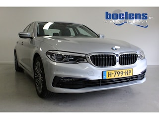 BMW 530e iPerformance eDrive Edition | HARMAN/KARDON | SFEER | CARPLAY | 18'LMV | DAB | NAVIGATIE | CAMERA | LED |
