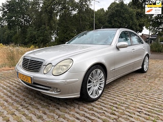 Mercedes-Benz E-klasse 240 Avantgarde - automaat - airco - cruise control