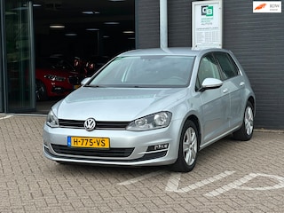 Volkswagen Golf 1.2 TSI Highline/NAVI/CARPLAY/6-BAK/AIRCO!!