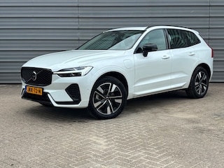 Volvo XC60 T6 350PK AWD Plus | Pano-dak | 360° | Head Up Display | Trekhaak | All season