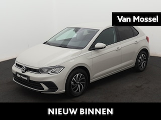 Volkswagen Polo 1.0 TSI Life Edition 95pk | Navigatie | Apple CarPlay en Android Auto Draadloos | Achteruitrijcamera  | Travel Assist | Adaptive cruise control |