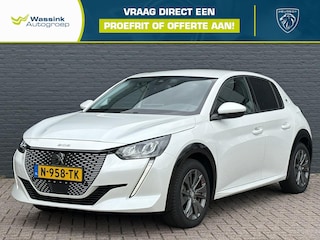 Peugeot 208 EV Allure Pack 50 kWh | SOH 91% | Cruise Control | Lane Assist | Stoelverwarming | Parkeersensoren Achter | Parkeercamera | Navigatie | Apple Carplay |