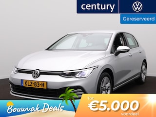 Volkswagen Golf 1.0 TSI Life Business | ACC | Navi | Camera | Sfeerverlichting |