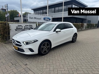 Mercedes-Benz A-klasse 200 | Automaat | Cruise Ctrl | Achteruitrijcamera | Navigatie | Leren Bekleding |