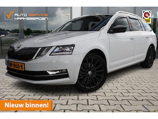 Skoda Octavia Combi 1.0 TSI Greentech Style Business | Pano | Trekhaak | Winter Pakket |