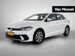 Volkswagen Polo 1.0 TSI Life Business | 95 PK | Apple Carplay/Android Auto | Parkeer sensoren voor en achter | Climatronic (automatische airco) | Adaptieve Cruise Control | Stoelverwarming |