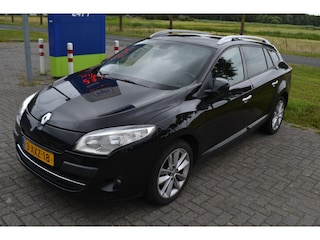 Renault Mégane Estate 1.5 dCi Bose Leer Stoelverwarming