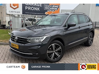 Volkswagen Tiguan 1.5 TSI CAMERA/TREKHAAK/CARPLAY/STUURVERW