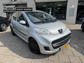 Peugeot 107 1.0-12V 5Drs Airco Nieuwe apk Keurig onderhouden