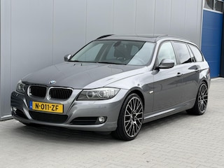 BMW 3-serie Touring 318i Luxury Line - Pano - Xenon -