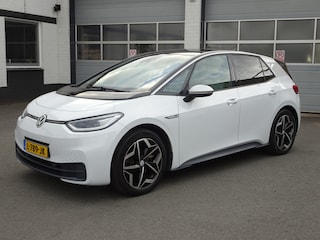 Volkswagen ID.3 First Plus 58 kWh Automatische airco, navigatie, achteruitrijcamera, licht metalen velgen, enz.