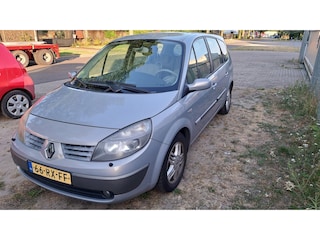 Renault Scénic 2.0-16V Tech Line,* inruiler, 7 persoons *