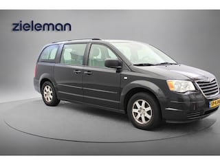 Chrysler Grand Voyager 3.8 V6 LX 6 Persoons Automaat - Clima, Cruise, Trekhaak
