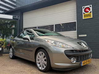 Peugeot 207 CC 1.6 VTi Féline automaat