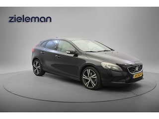 Volvo V40 1.6 T3 Kinetic - Navi, Camera, Clima, Cruise, Trekhaak