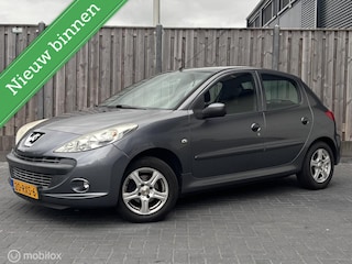 Peugeot 206 1.4 XS/DISTRIBUTIE VV/NAP/AIRCO/TREKHAAK/