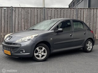 Peugeot 206 1.4 XS/DISTRIBUTIE VV/NAP/AIRCO/TREKHAAK/