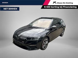 Skoda Octavia Combi 1.4 TSI 245pk DSG RS iV PHEV Business · Panoramadak · Camera · Wegklapbare Trekhaak · Stoelverwarming voor+achter · 19'' Inch ·