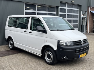 Volkswagen Transporter Kombi 2.0 TDI L1H1 Airco Cruise control Parkeersensoren voor en achter Trekhaak 2500kg Trekgewicht Euro 5 Ex overheid 1e eigenaar Dealer onderhouden