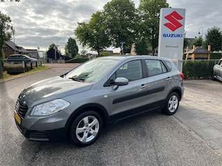 Suzuki S-Cross SX4 1.6 Comfort // Trekhaak // Goed onderhouden S-cross // Cruise control // Rijklaarprijs!
