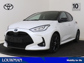 Toyota Yaris 1.5 Hybrid Executive + | BTW voertuig | Dealer onderhouden | Panoramadak | JBL | Head-Up Display | Dodehoek detectie | Parkeersensoren voor+achter | Climate Control | Draadloze telefoonlader | Achteruitrijcamera |