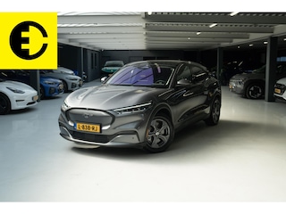 Ford Mustang Mach-E Extended RWD 98 kWh | SOH 94,3% | Pano dak | Stuurverwarming | Incl.BTW