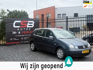 Volkswagen Polo 1.4-16V Highline AIRCO!AUTOMAAT!5DEURS!KOOPJE!