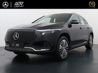 Mercedes-Benz EQA 250+ Business Star Edition | Panorama - Schuifdak | Sfeerverlichting | Dodehoek Sensoren | Stoelverwarming Voor | Achteruitrij Camera | Smartphone Integratie