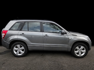 Suzuki Grand Vitara 2.0 Exclusive
