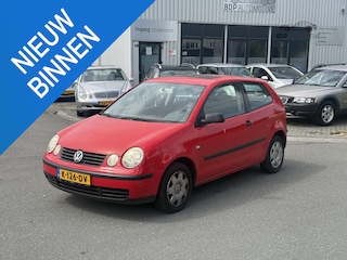 Volkswagen Polo 1.4-16V Automaat | Lees advertentie