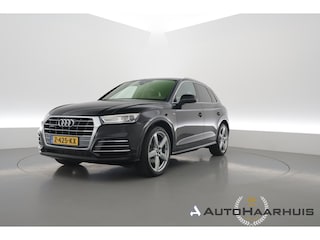 Audi Q5 50 TFSI e quattro S edition | Rijklaar! | Luchtvering | Elek. Trekhaak | 2x S-Line | Dig. Cockpit | Camera+PDC | Stoelverw. | Elek.Stoel | Climate | Sfeerverl. | LED | Elek. Klep | Keyless | V