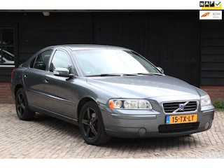 Volvo S60 2.4 Kinetic Navigatie/Parkeersensor/Leer/Stoelverwarming/Trekhaak