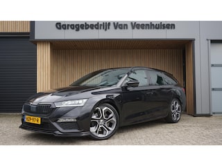 Skoda Octavia Combi 1.4 TSI 245pk RS iV PHEV Pano Cruise HUD Canton *Black optik* stuurverw Virtual Keyless 19 inch LM elek stoel *Nette Skoda*