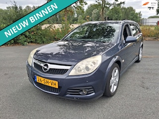 Opel Vectra Wagon 2.2-16V Executive LEUKE AUTO RIJDT EN SCHAKELT GOED